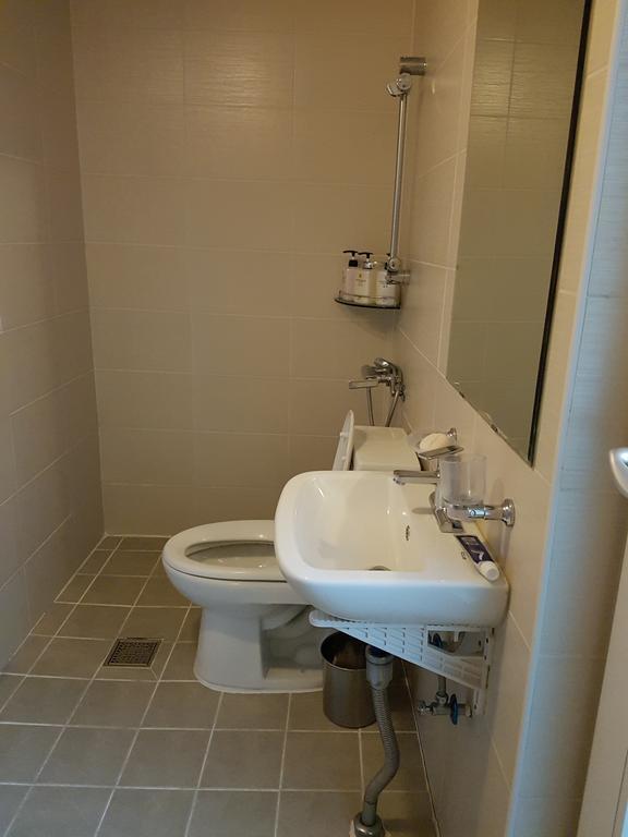 Byulbam Guesthouse Кванджу Экстерьер фото