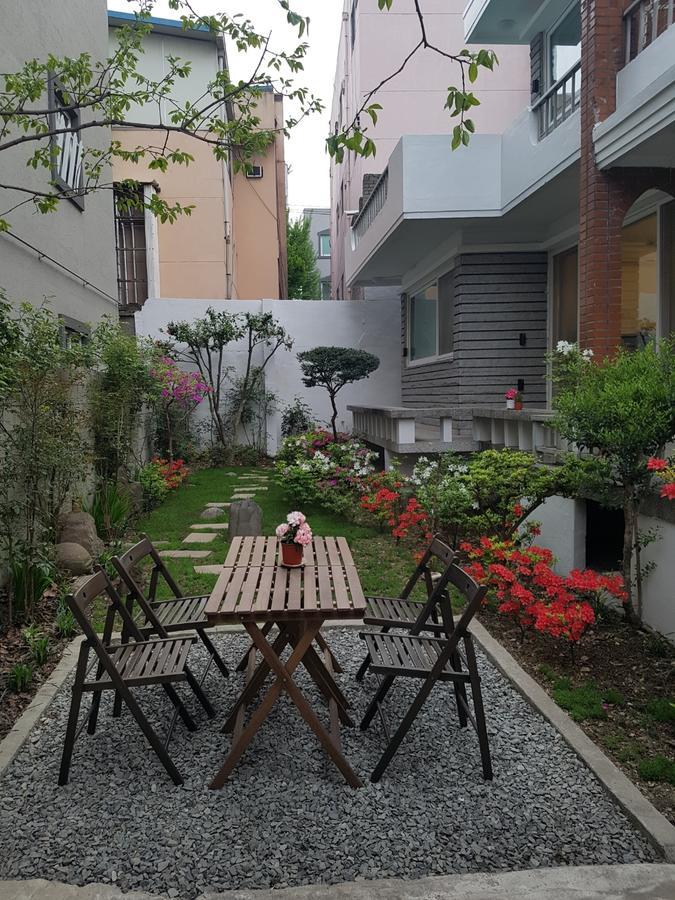 Byulbam Guesthouse Кванджу Экстерьер фото